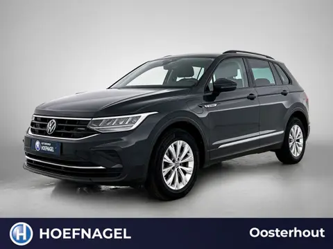Volkswagen Tiguan 1.4 TSI eHybrid Business+ | Automaat | Adaptive Cruise | CarPlay | Parkeersensoren