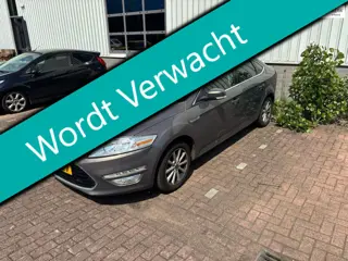 Ford Mondeo 2.0 Titanium 203pk Automaat 2e eig. Clima Navi Trekhaak 1600kg.