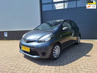 Toyota Aygo | 1.0 VVT-i Now | Airco | 2e eigenaar NAP | Lage kilometerstand |