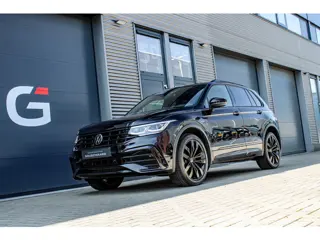 Volkswagen Tiguan 1.4 TSI eHybrid R-Line Business+ | Black Style | Pano | Trekhaak | IQ Light | Stuu