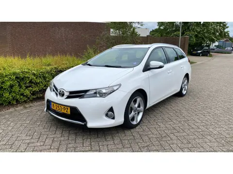 Toyota Auris Touring Sports 1.6 Aspiration