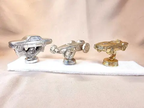 Embleem/mascotte/kenteken - Car´s - 1960-1970