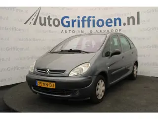 Citroën Xsara Picasso 2.0i-16V Différence 2 nette automaat met nieuwe APK bij aflevering