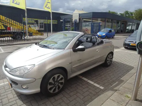 Peugeot 206 CC 1.6-16V trekha airco apk 06-2026