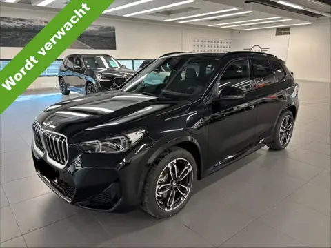 BMW X1 xDrive25e M Sport Premium pakket Harman-Kardon Panoramadak Trekhaak Adaptieve Cruise Control 