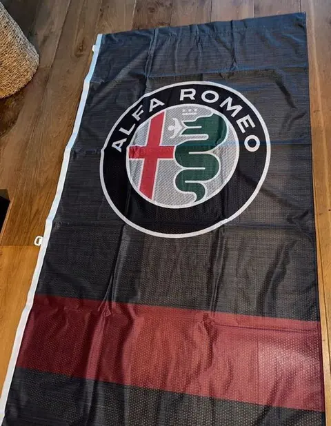Decoratief object - Gran Bandera 4mx1m - Alfa Romeo