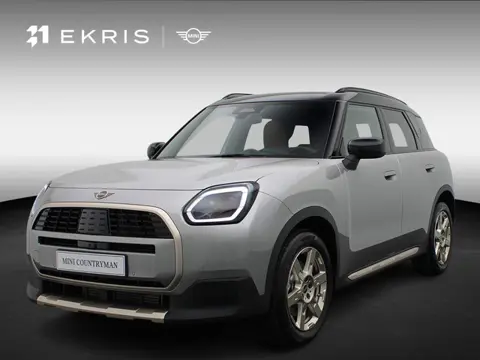 MINI Countryman C | Favoured Trim + Package L + Glazen panoramadak + Harman Kardon + Driving Assista