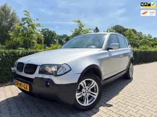 BMW X3 3.0i Executive Sport , Automaat , Clima / Leder / Navi / Zwarte Hemel / Pdc / Xenon / Trekhaa