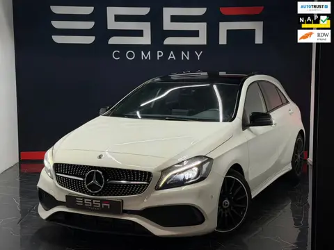 Mercedes-Benz A-klasse 180 AMG Night Pano Sfeerverl Navi NAP
