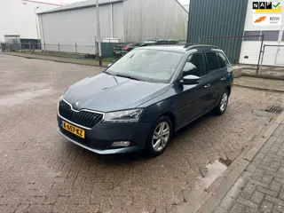 Skoda Fabia Combi 1.0 TSI Style Airco Cruise Navi Pdc Voor En Achter 1e Eigenaar