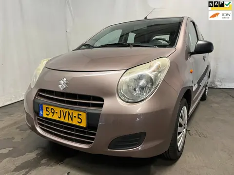 Suzuki Alto 1.0 Comfort - Schade