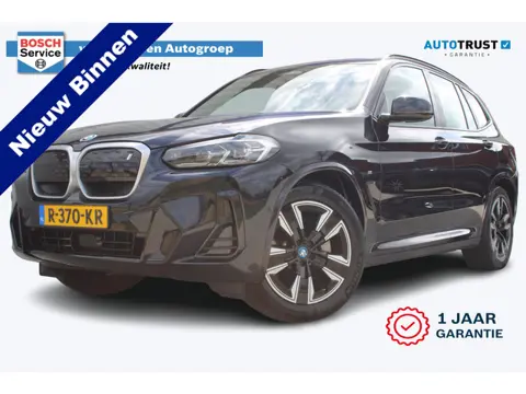 BMW iX3 Executive 80 kWh met Pano | Incl. 12 maanden garantie | SOH 100% | Adaptieve cruise | Elektr