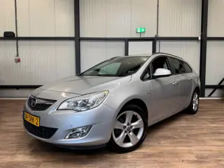OPEL ASTRA Sports Tourer 1.4 Turbo Sport / CRUISE / AIRCO / NAVI /