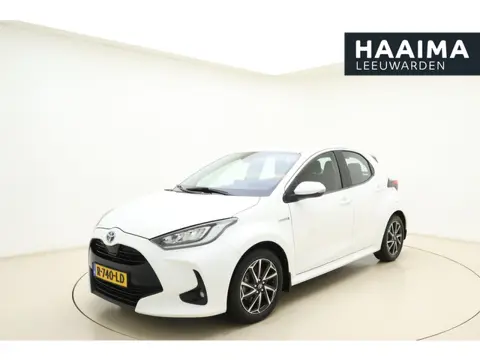Toyota Yaris 1.5 Hybrid Dynamic Stoelverwarming l Camera l Climate Control l Cruise Control l DAB l 