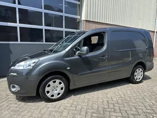 Peugeot Partner 122 1.6 e-HDI L2 Navigatie Airco,Cruise,Pdc,Enz