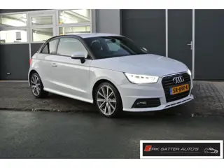 Audi A1 1.0 TFSI Advance Sport 3x S-line Audi A1 1.0 TFSI Advance Sport||Carplay| 3x S-line Led| sto