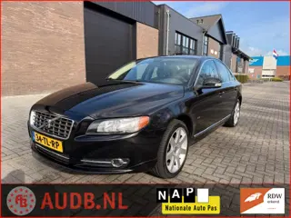 Volvo S80 2.5 T Momentum|AUTOMAAT|VOL LEDER|266754KM|
