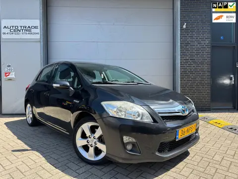 Toyota Auris 1.8 Full Hybrid Dynamic [ Carplay | Keyless | Cruise | Navi | Trekhaak ]