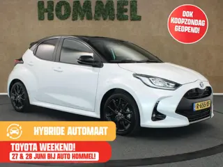 Toyota Yaris 1.5 Hybrid Bi-Tone - 100% ONDERHOUDEN! - NAVIGATIE - STOELVERWARMING - KEYLESS ENTRY & 
