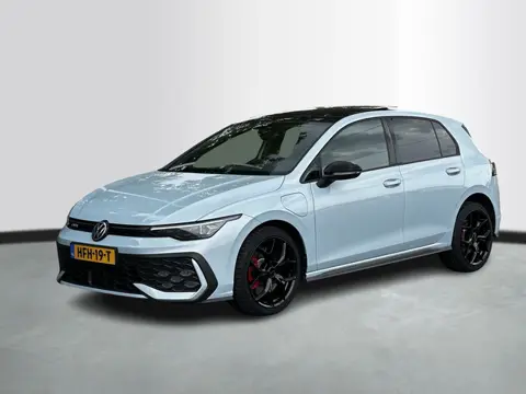 Volkswagen Golf GTE 1.5 TSI eHybrid 272pk DSG Panoramadak / Demonstratieauto