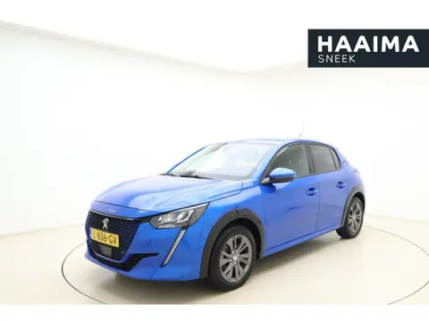 Peugeot e-208 EV Allure Pack 50 kWh | Navigatie | Camera | 3D Scherm | 84,25% SOH | Lichtmetalen vel