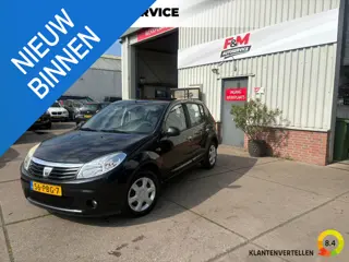Dacia Sandero 1.2 Lauréate Airco, radio