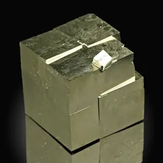BOVENKANT! Pyriet kristallen cluster - 4.7×4.2×4.3 cm - 340
