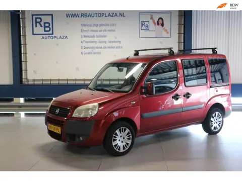 Fiat Doblò 1.4 Family Plus / AIRCO / NIEUWE APK 2027 / 5 ZITTER ! ! !