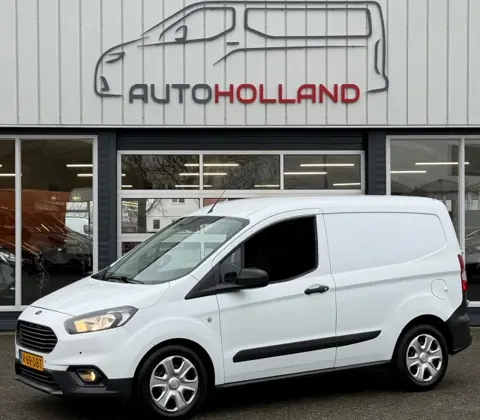 FORD TRANSIT COURIER 1.5 TDCI 55KW 75PK EURO 6 AIRCO/ NAVIGATIE/ CRUISE CONTROL/ 100% DEALERONDERHOUDEN
