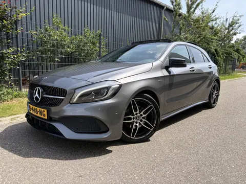 Mercedes-Benz A-Klasse 200 Motorsport Edition / AUTOMAAT / AMG / PANORAMADAK / NAVI / HARMAN KARDON 