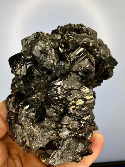 Hematiet in grote iriserende kristallen - 13×9×4 cm - 1250 g