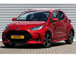 Toyota Yaris 1.5 Hybrid 115 Dynamic Comfort (bj 2025)