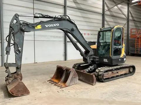 Volvo ECR 88 D (bj 2016)