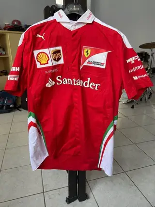 Ferrari - Formule 1 - 2016 - Teamkleding