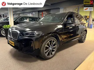 BMW X3 xDrive30e High Executive M-sport / panoramadak / head-up / Leder-sportstoelen / cruisecontrol
