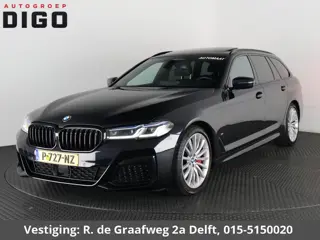 BMW 5-serie Touring 530i Business Edition Plus | Schuif-/Kanteldak | Navigatie | Camera | Leder |