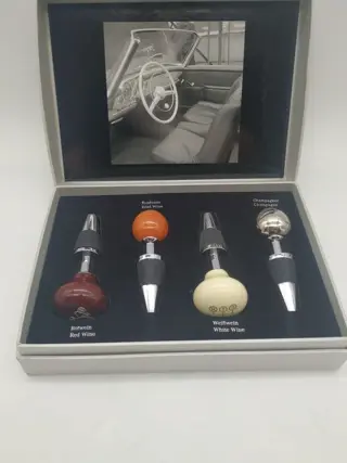 Decoratief object - Tapones de vino - Mercedes-Benz - Na