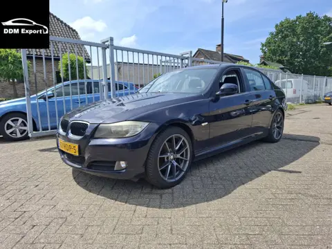 BMW 3-serie 316i Business Line | Clima | Navi | Trekhaak |