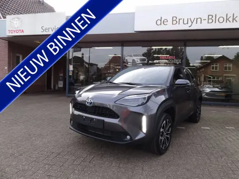 Toyota Yaris Cross 1.5 Hybrid 130 Dynamic + Comfort Pack dodehoekdetectie / stoelverwarming / stuurw