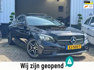 Mercedes-Benz C-klasse 180 | AMG LINE | ZWART | 2019 | PANO | NETTE AUTO | APK | NL | NAP |