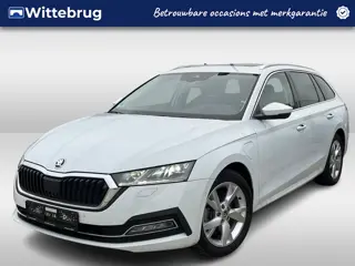 Škoda Octavia Combi 1.4 TSI DSG iV PHEV Style / Panorama dak / Leer / 19'' LMV