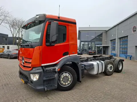 Mercedes-Benz Antos 2633 / NL TRUCK / TUV:21-08-2026 / ONLY:416595KM / 3SEATS / AUTOMATIC / EURO-6 /