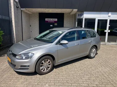 Volkswagen Golf Variant 1.6 TDI Highline / navi / leder / alu velgen / apk juni 2027 / trekhaak