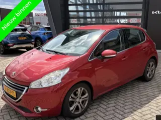 Peugeot 208 1.6 HDi Allure Navi|Sensoren|Climaauto|Cruise