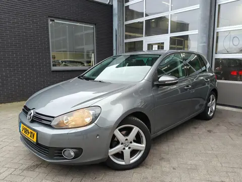 Volkswagen Golf 1.2 TSI Comfortline BlueMotion | 5-deurs | DAB+ | Cruise | Airco | Stoelverwarming |