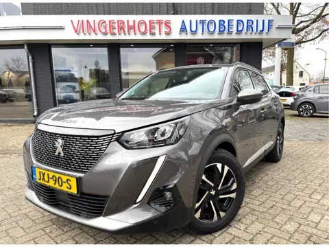 Peugeot 2008 130 Pk Allure * Automaat * Allure * * Navigatie * Keyless Start Button * 1/2 Lederen In