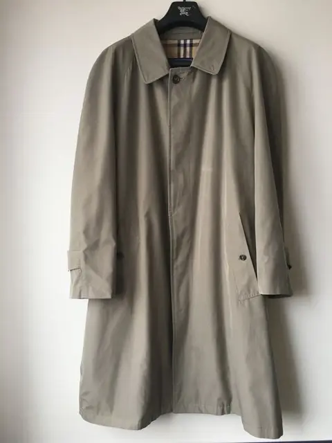 Burberrys Trenchcoat