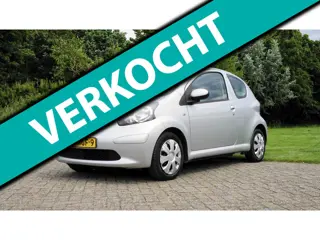 Toyota Aygo 1.0-12V + Navigatie Airco