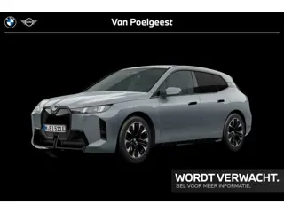 BMW iX xDrive45 101 kWh