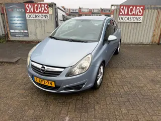 Opel Corsa 1.2-16V Essentia *Apk*El.Ramen